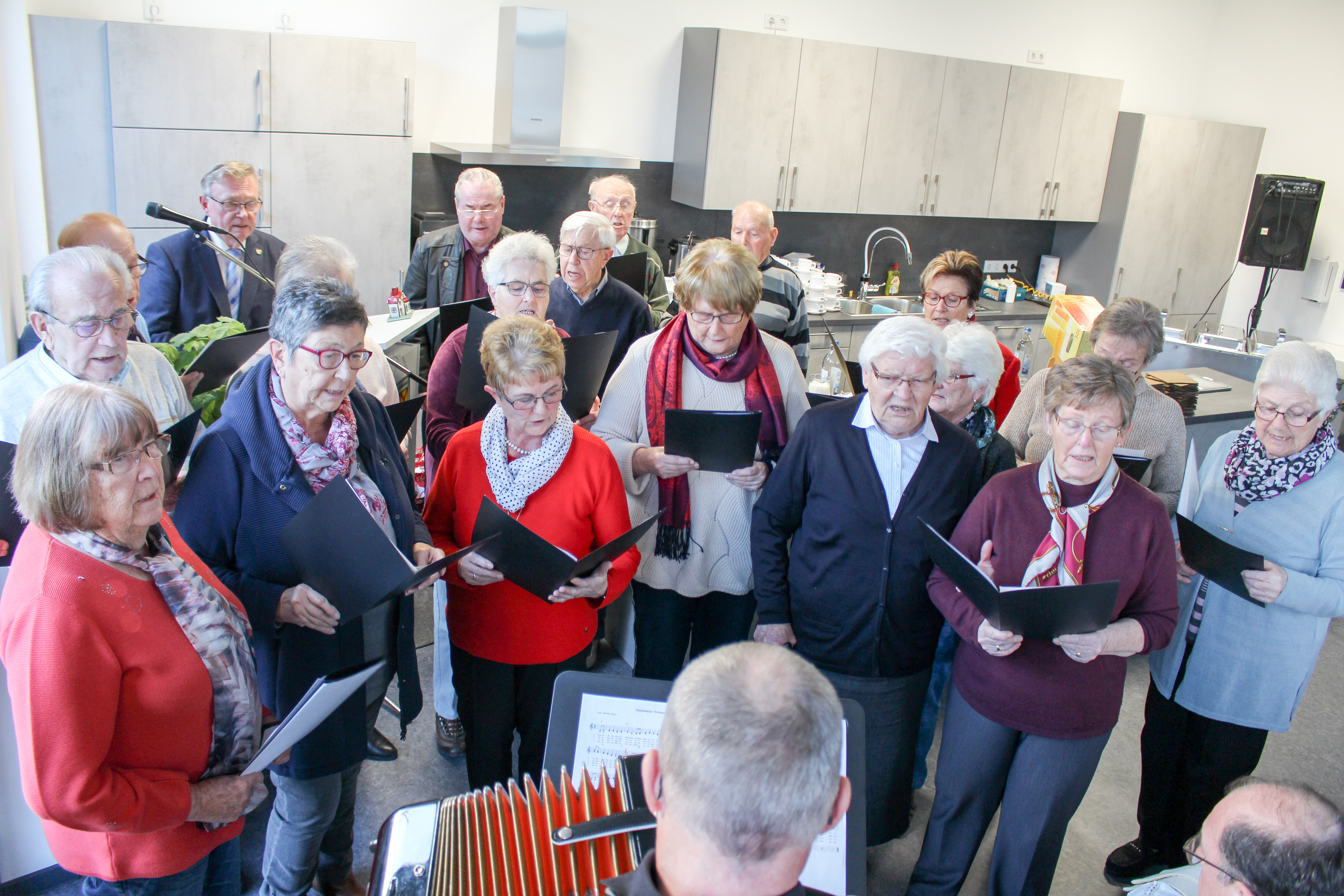 Einweihung des sozialen Treffs