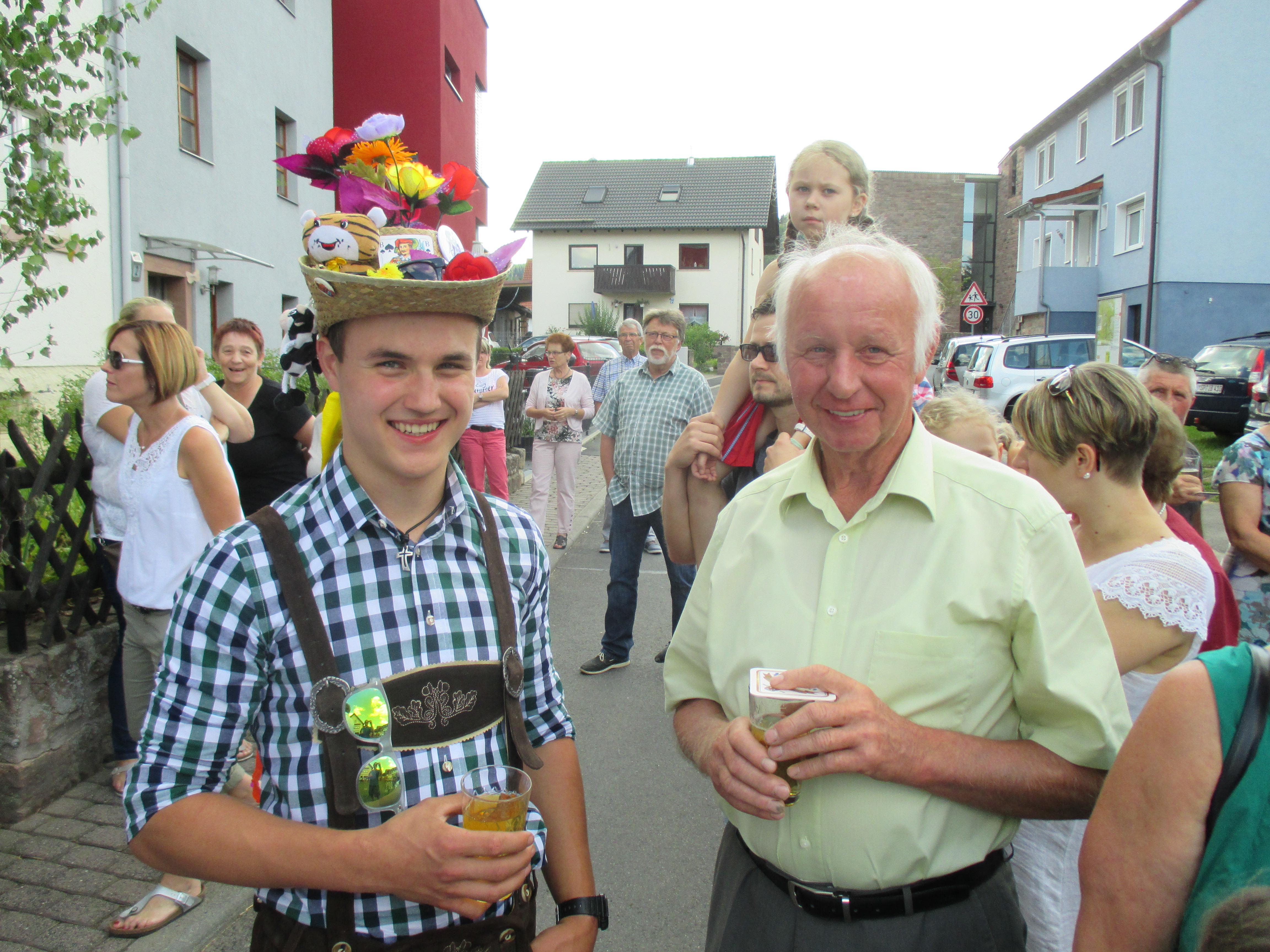 Kirbsonntag, Tanz um die Linde