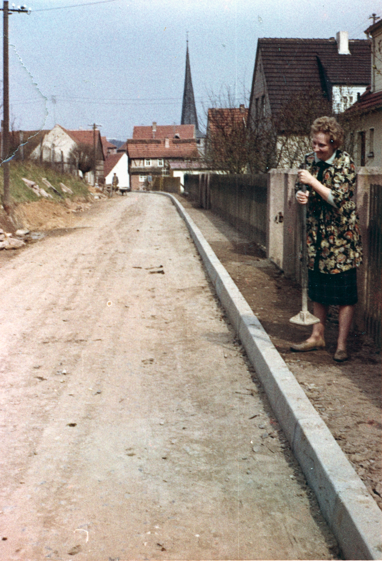 Die Brachetalstraße wird geteert