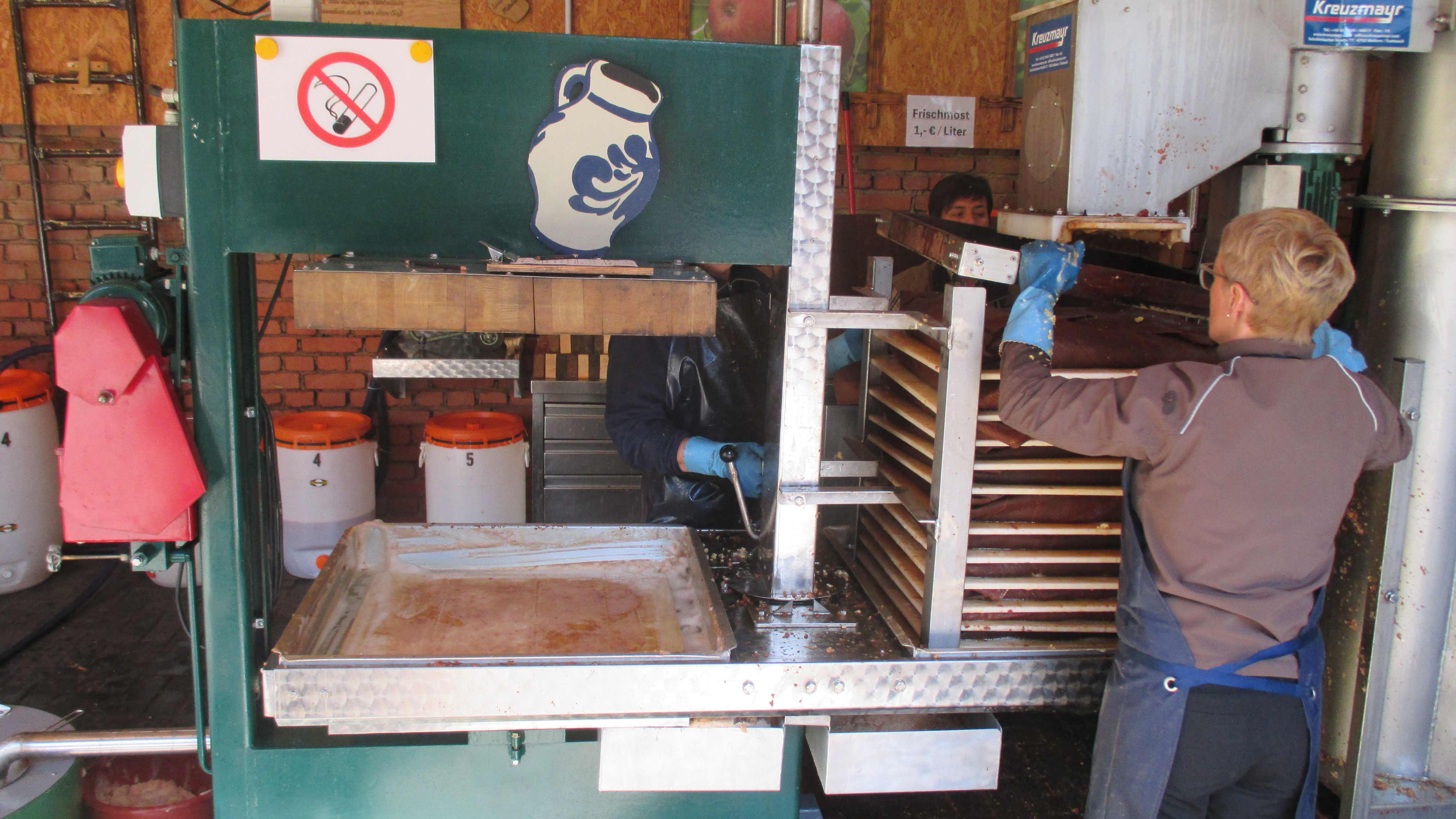 Kleinmosterei Mittelsinn