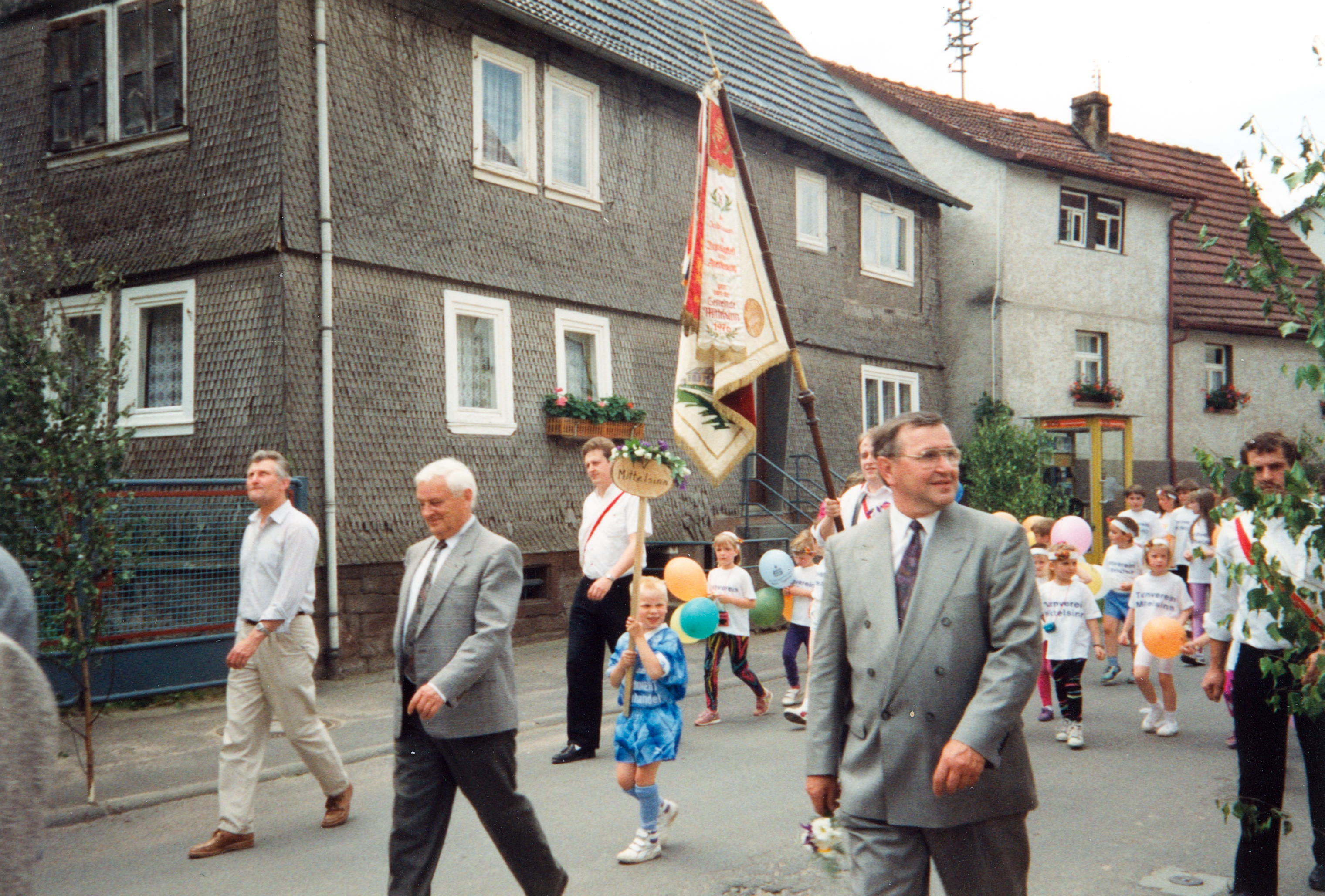 Festumzug 100 Jahre TVM